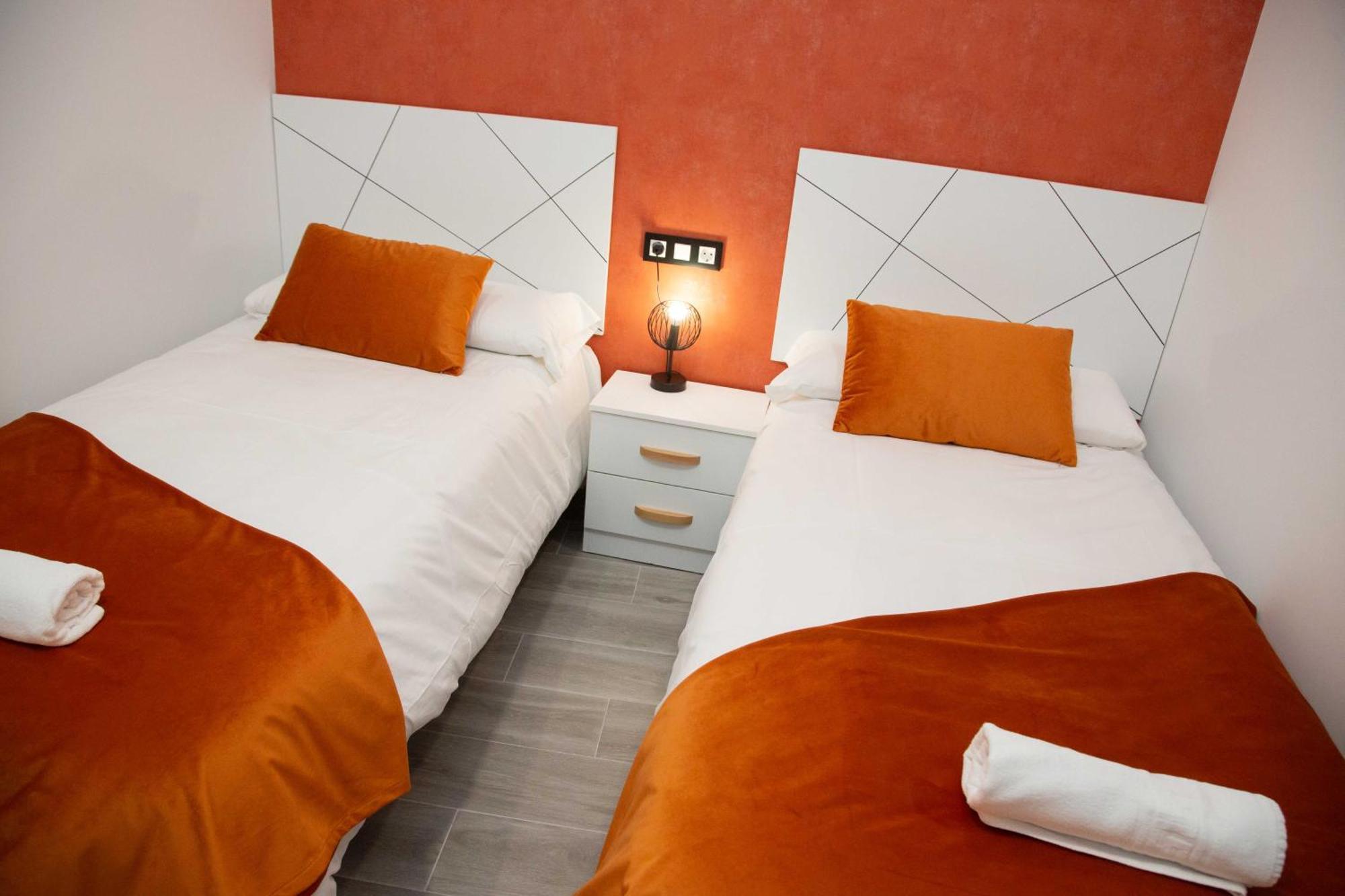 Pregonero Urban Suites - Naranja Soria Esterno foto