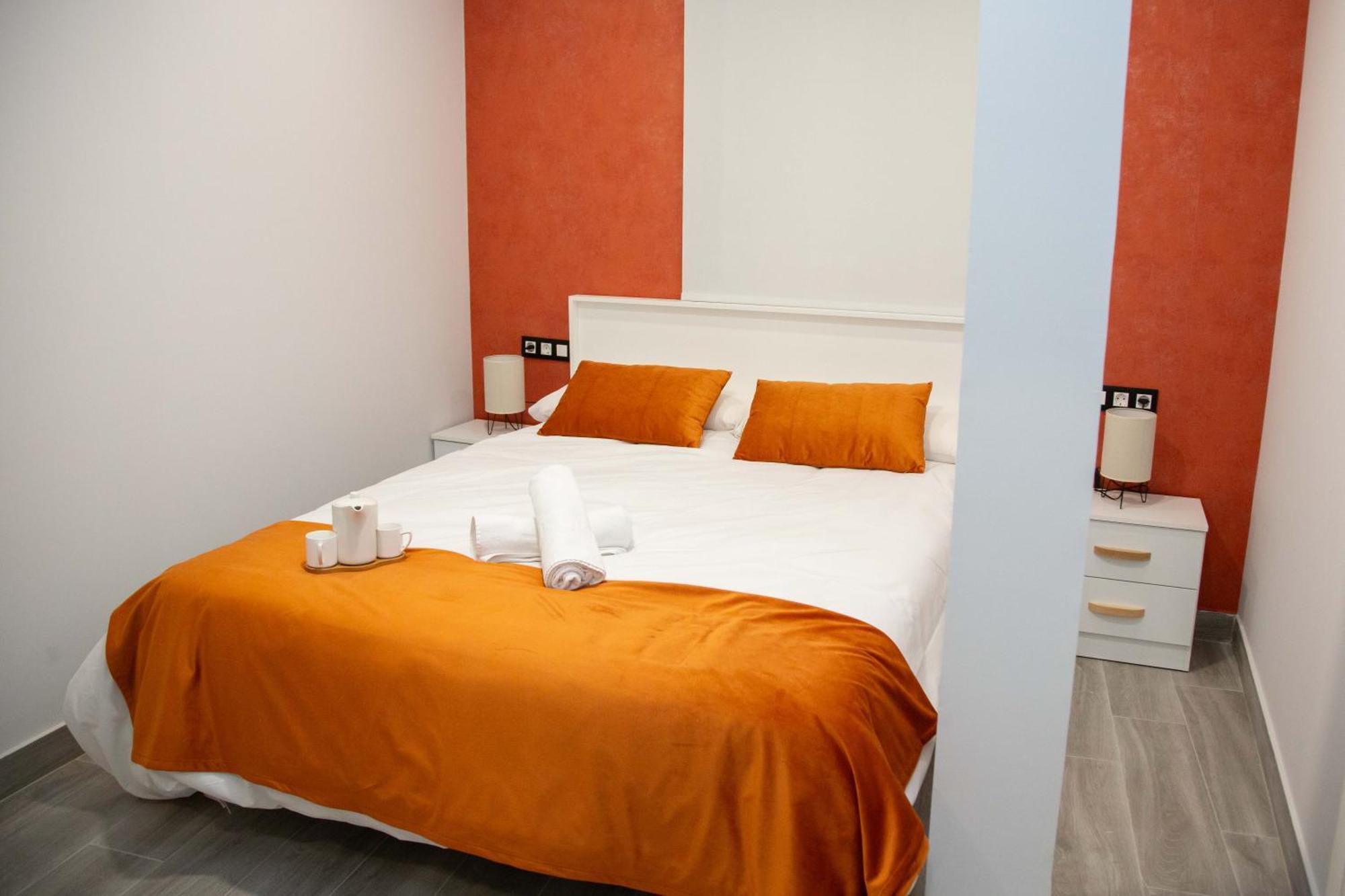 Pregonero Urban Suites - Naranja Soria Esterno foto