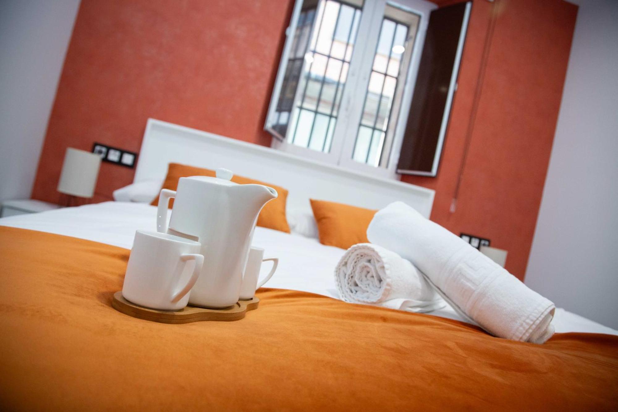 Pregonero Urban Suites - Naranja Soria Esterno foto