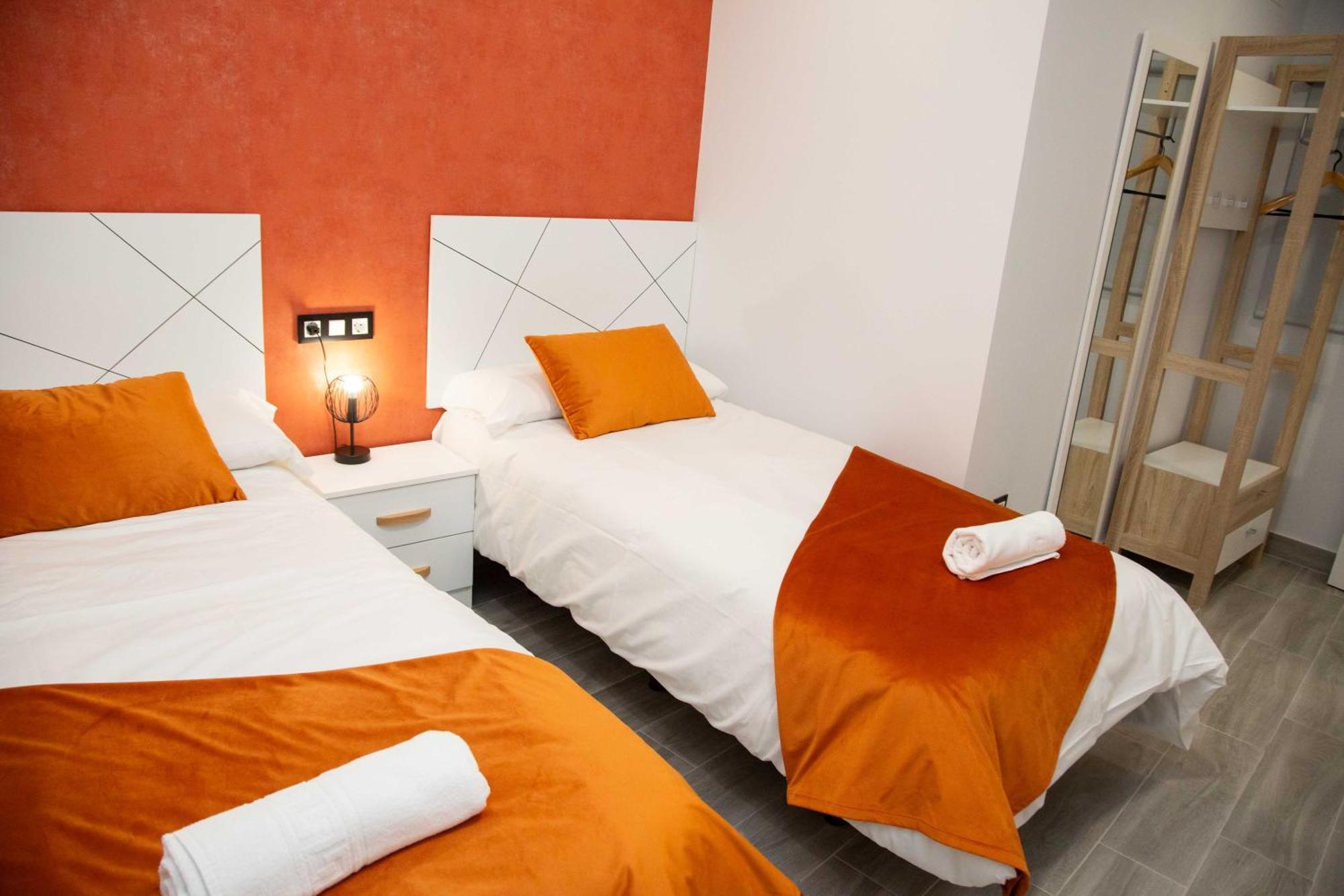Pregonero Urban Suites - Naranja Soria Esterno foto