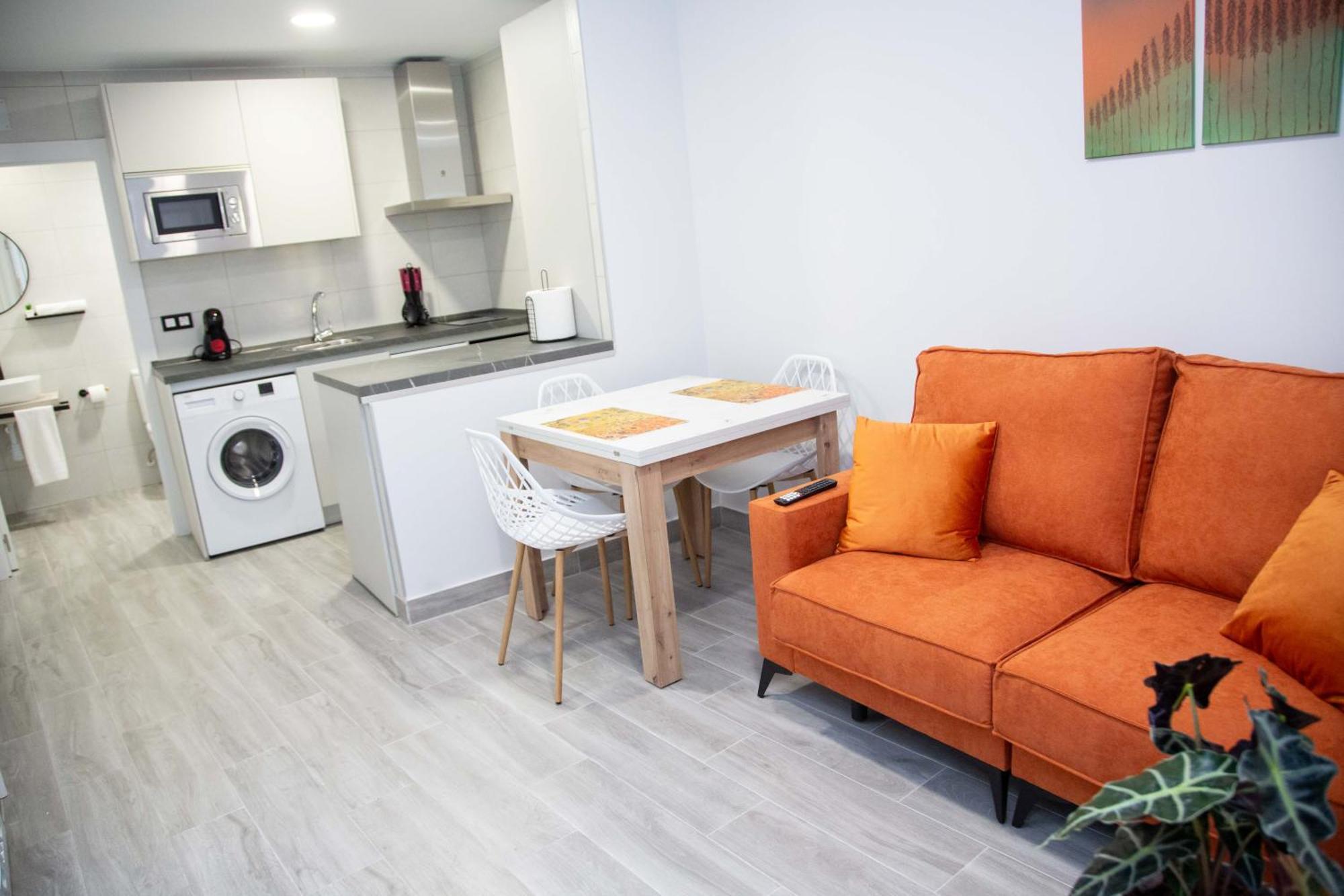 Pregonero Urban Suites - Naranja Soria Esterno foto